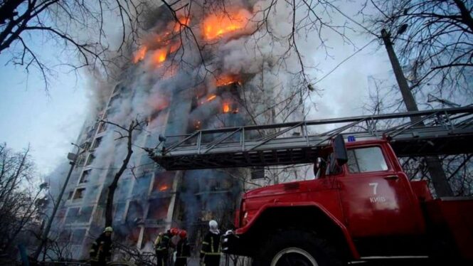Las bombas vuelven a caer en Kiev: Rusia ataca la capital de Ucrania y provoca cuatro explosiones