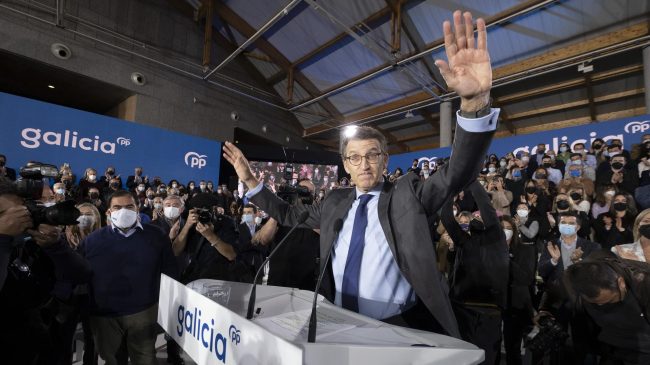 Feijóo anuncia su candidatura: «Remontaremos y seremos el PP que España necesita»