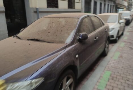 La borrasca Celia y la lluvia de barro dejan varias ciudades de España cubiertas de polvo