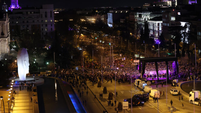 Las marchas feministas del 8-M reúnen a 30.000 personas en Madrid