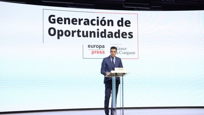 Sánchez anuncia 16.000 millones en ayudas directas a familias y empresas y créditos ICO