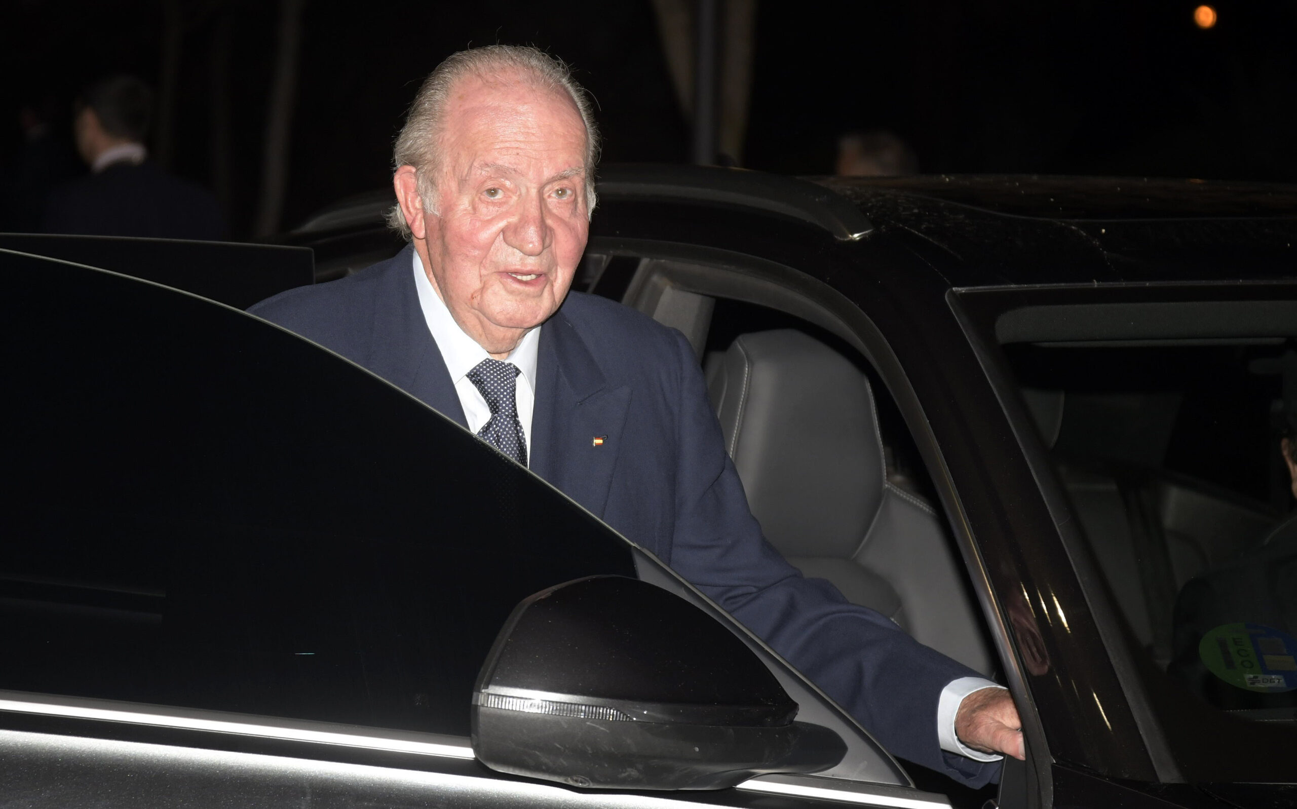 El Rey emérito dice que volverá con frecuencia a España pero continuará residiendo en Abu Dabi