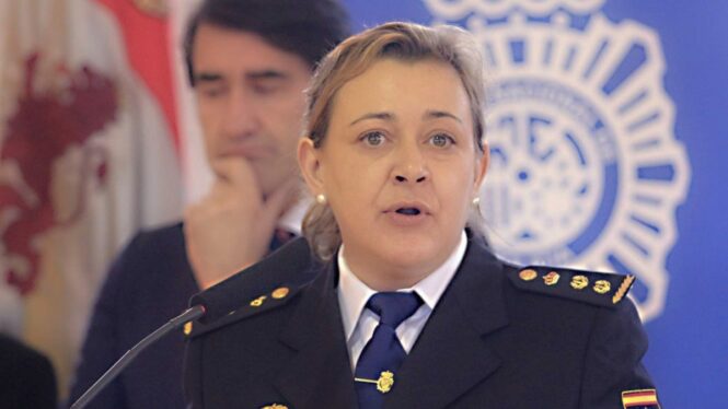 Cesada la comisaria de Pontevedra tras afirmar que «ya les gustaría a algunas que las violase un antidisturbios»