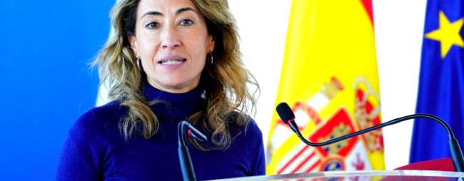 El lado personal de Raquel Sánchez, la ministra de Transportes que está en el punto de mira