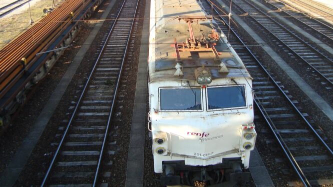 Bruselas autoriza plan español de 120 millones para "ecologizar" el transporte de mercancías en ferrocarril