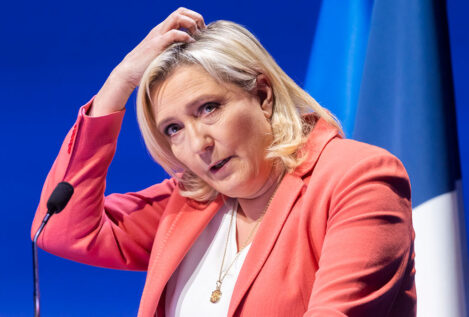 La Fiscalía francesa investiga a Le Pen por malversación de fondos