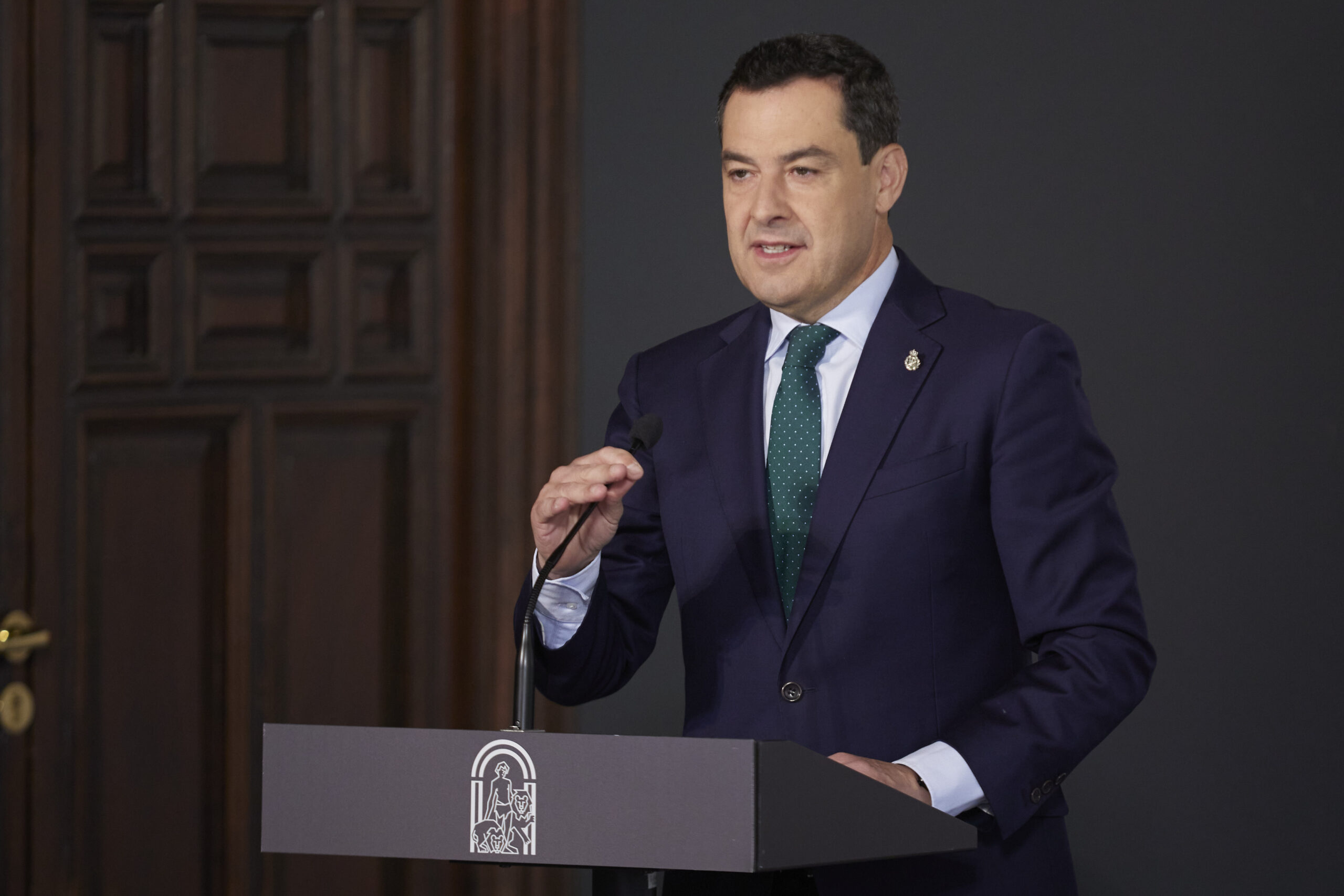Moreno ve posible «gobernar en solitario» tras las encuestas