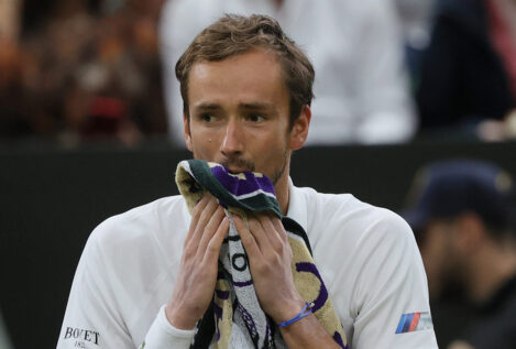 Wimbledon se convierte en el primer torneo de tenis en excluir a los tenistas rusos y bielorrusos