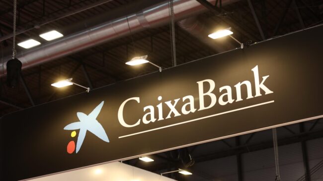 Caixabank eleva del 2% al 15% la parte del bonus de la plantilla que depende del cliente