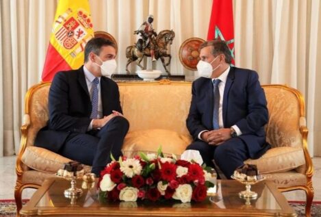 ¿Nueva humillación a España? Polémica por una estatua en la visita de Sánchez a Rabat