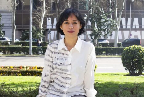 Brenda Navarro narra las historias del desarraigo latinoamericano en España