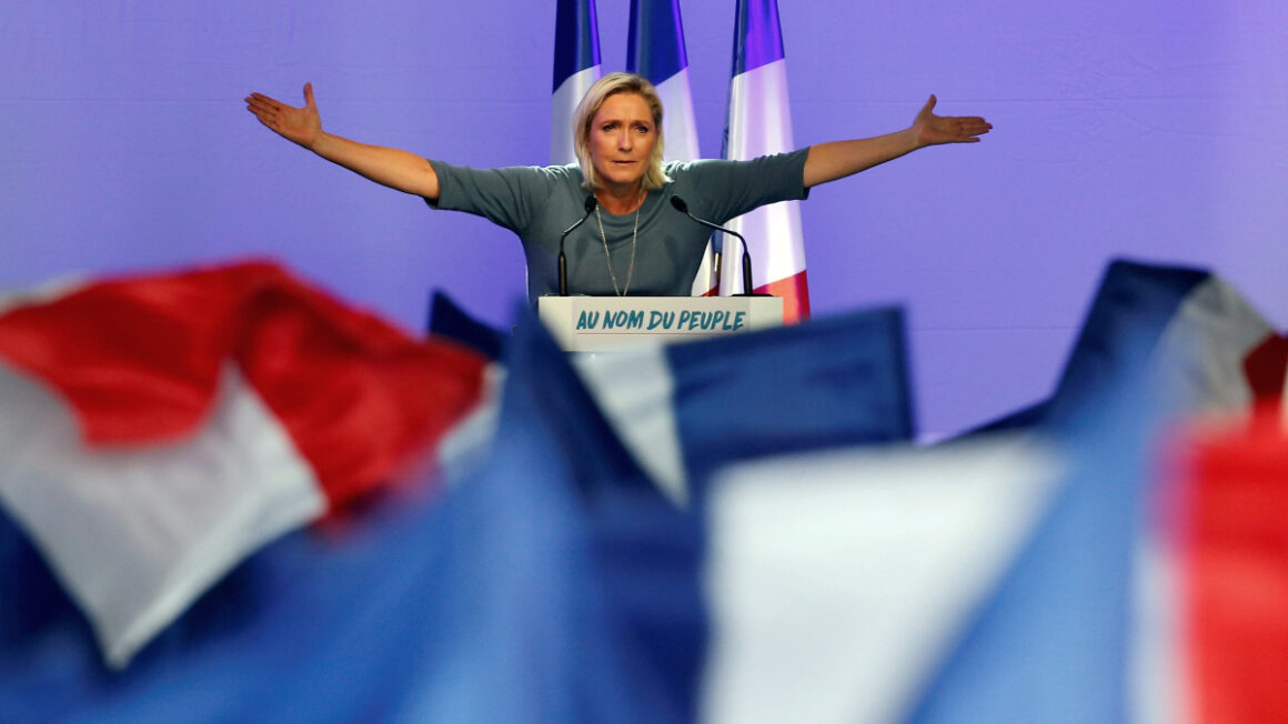 La lección de las elecciones francesas y la ola 'neocon'