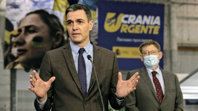 Sánchez celebra los datos de empleo: «No se ha logrado con ajustes, sino con bajadas de impuestos»