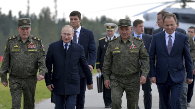 Rusia prueba con éxito un nuevo misil balístico intercontinental