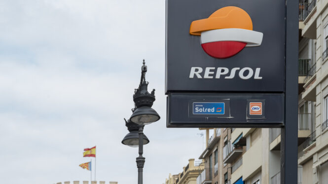 Repsol duplica sus ganancias a marzo, hasta 1.392 millones