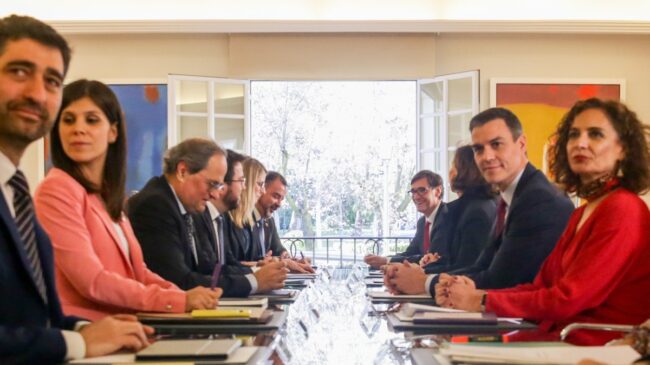 Sánchez ofrece a los independentistas reunir la mesa de diálogo «cuanto antes»