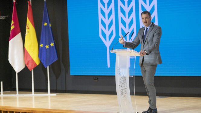 Sánchez anuncia 800 millones extra para la modernización del sector agroalimentario