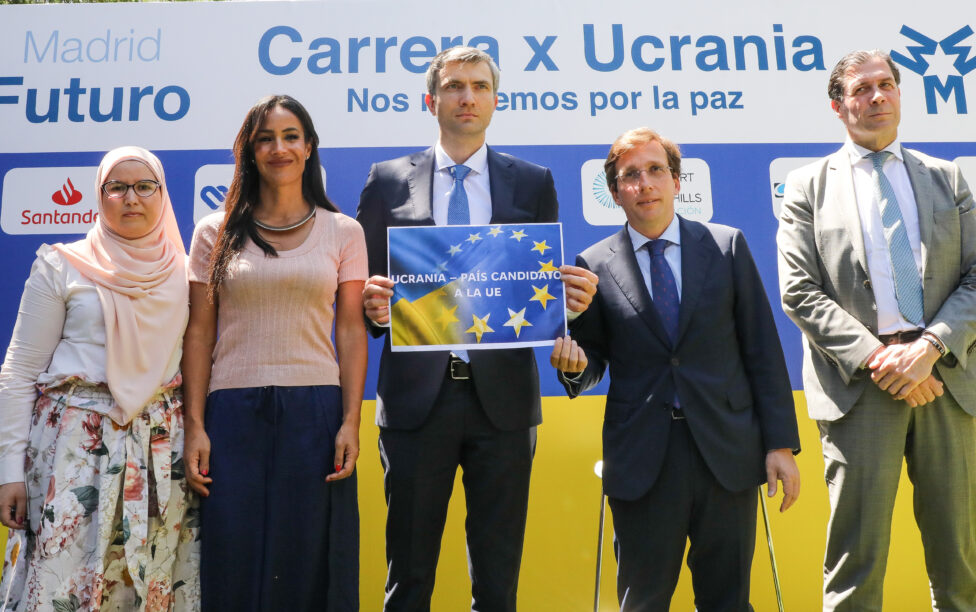 El embajador de Ucrania en funciones apuesta por la entrada del país en la UE