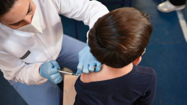 Europa supera los 100 casos de la hepatitis aguda de origen desconocido en niños