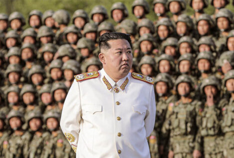 Kim Jong Un anuncia el primer caso de covid-19 en Corea del Norte y ordena el confinamiento