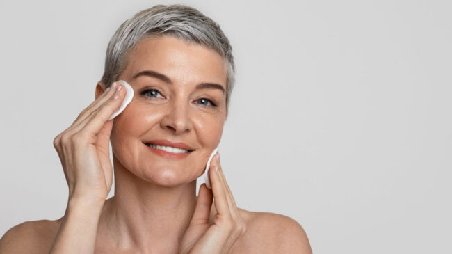 Cuidados para pieles maduras: 12 consejos de expertos para que los años no pasen factura