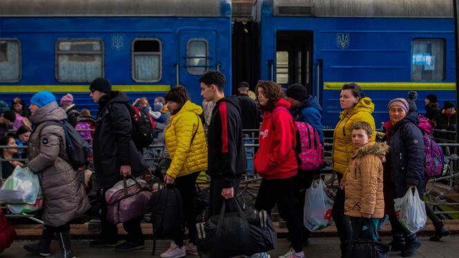 En tres meses de guerra, 120.000 ucranianos han buscado refugio en España