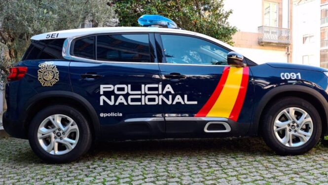 La Policía detiene a tres hombres acusados de violar a una mujer ebria en Málaga