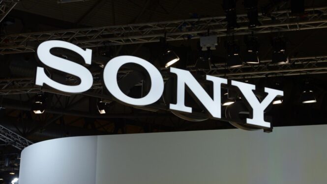 Sony cerró el año fiscal en beneficios, aunque registró un 14% menos de ingresos que el curso pasado