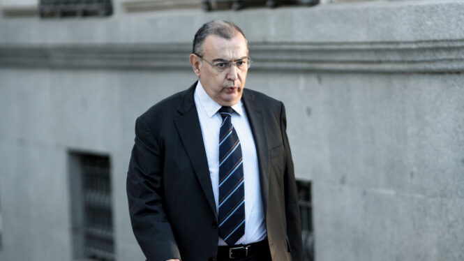 El tribunal del 'caso Villarejo' saca del juicio al excomisario García Castaño tras sufrir un ictus