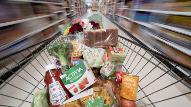 Mercadona, Carrefour, Lidl... así son las estrategias que utilizan los supermercados para que gastes más