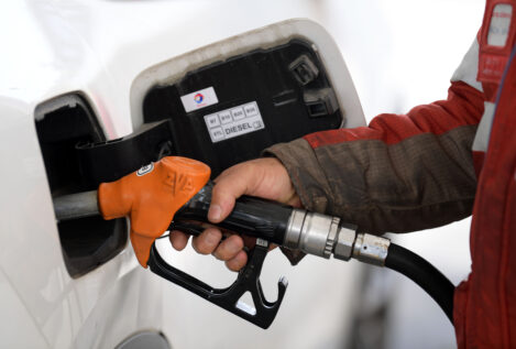 El precio de la gasolina y del diésel sube más de un 2%