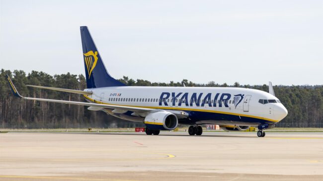Ryanair reduce sus pérdidas hasta los 355 millones en su año fiscal 2022
