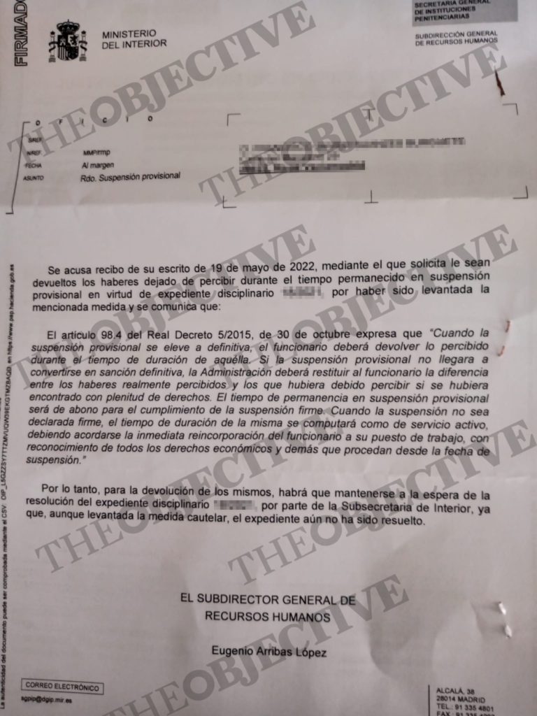 Carta del Ministerio del Interior en la que se deniega la devolución del sueldo a uno de los funcionarios 