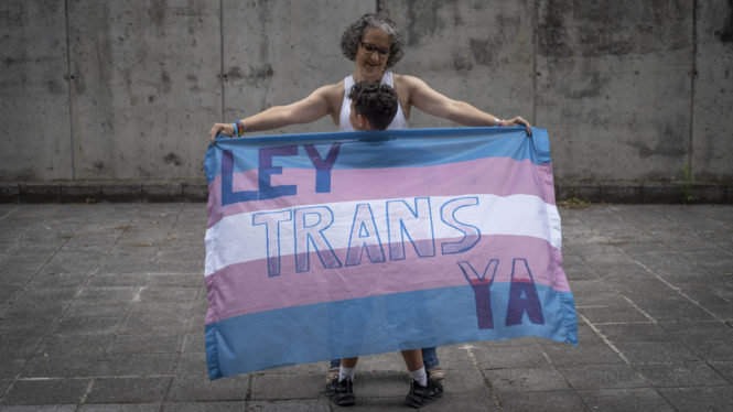 Un juez de Orense concede el cambio de sexo a un niño 'trans' de ocho años