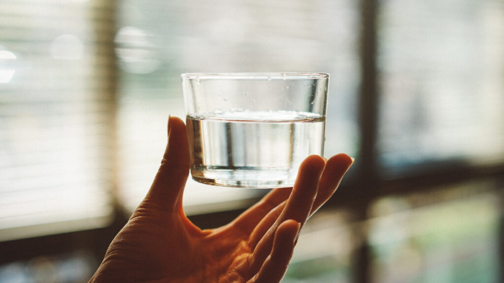 beber agua metabolismo adelgazar 50 perder peso