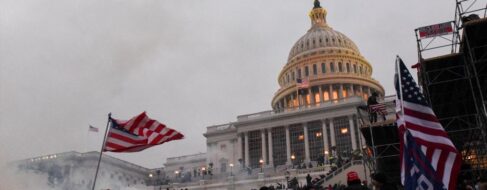 El comité que investigó el asalto al Capitolio considera que Trump incitó un «intento de golpe de Estado»