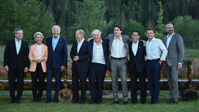 El G7 destinará 600.000 millones en infraestructuras para plantar cara a China