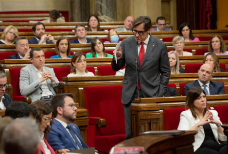 El Consejo de Garantías avala por unanimidad la ley del catalán de PSC, ERC, Junts y comunes