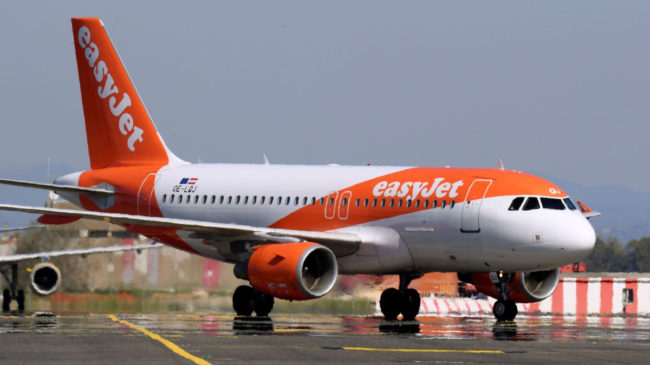 La huelga de easyJet provoca tres vuelos cancelados y 31 retrasos en su tercer día