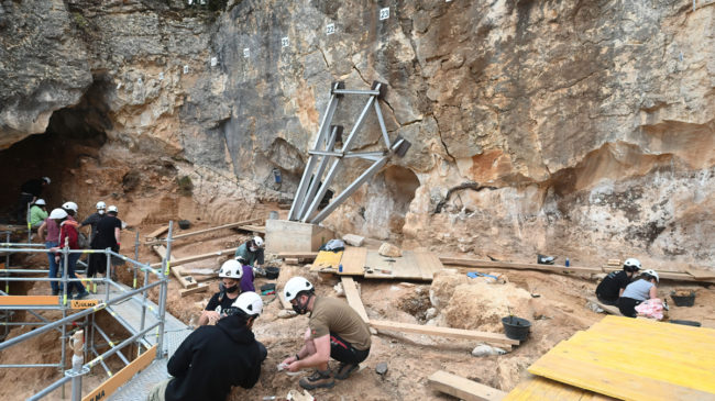Hallan un yacimiento en Atapuerca que eleva su antigüedad a los 1,4 millones de años