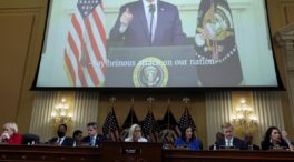 El comité del Asalto al Capitolio acusa a Trump de no hacer nada para detener el ataque