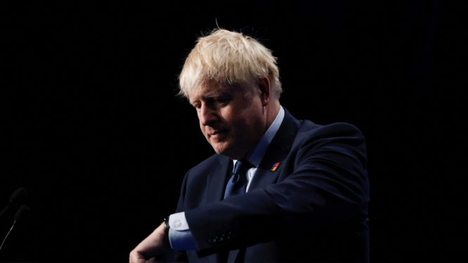 Nuevo golpe a Boris Johnson: dimite un tercer ministro en menos de 24 horas