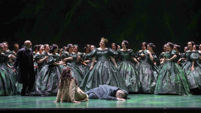 El Coro del Teatro Real arranca un bis histórico con 'Nabucco'