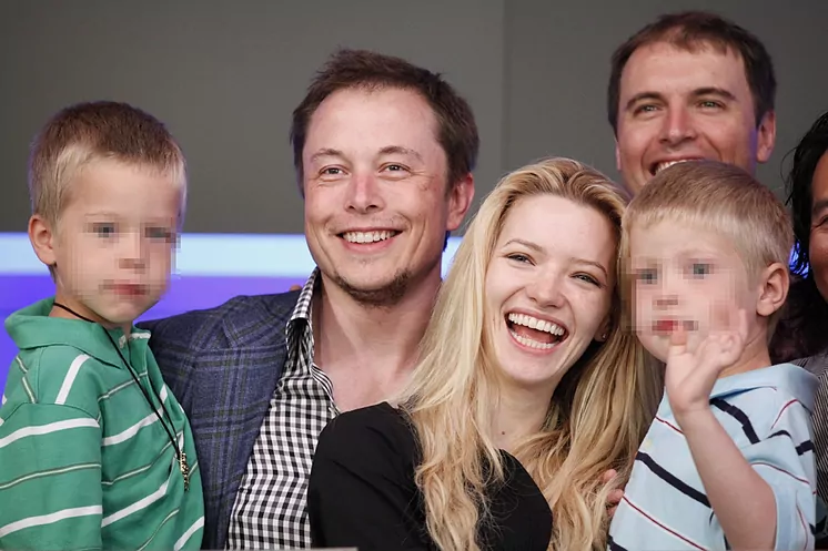 Musk junto a su ex, Talulah Riley, y los hijos que él tuvo con Justine, los gemelos Xavier y Griffin