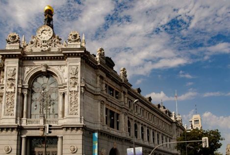 El Banco de España advierte sobre las comisiones de sacar dinero del cajero