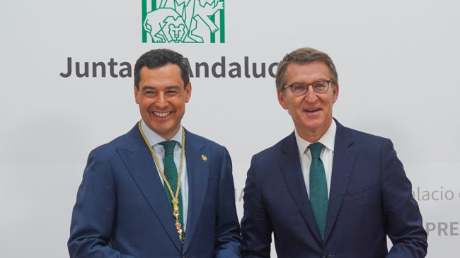 El aumento de altos cargos en Andalucía rompe la estrategia de Feijóo contra Sánchez